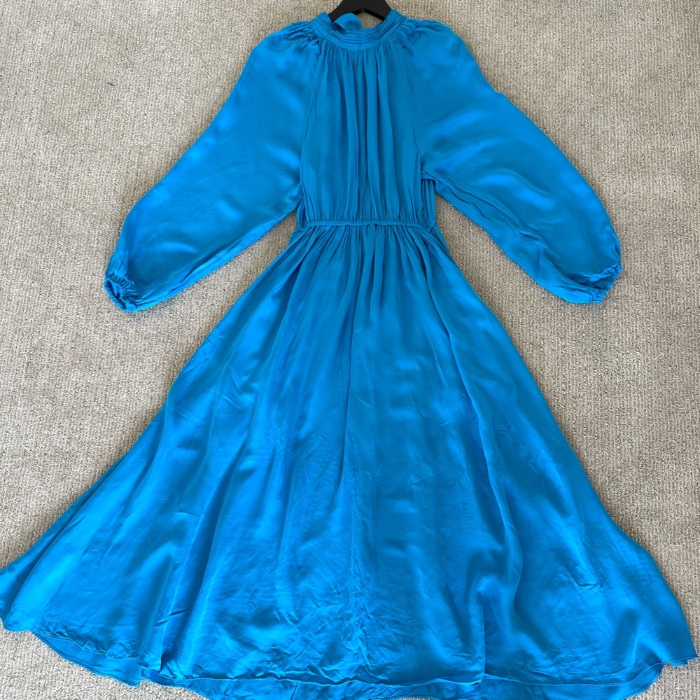 Rhode Mai Gathered Open-Back Crepe Midi Dress. Retail price: $435. XS size. - Picture 9 of 16